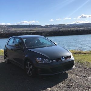 Meet your Posher, Noah